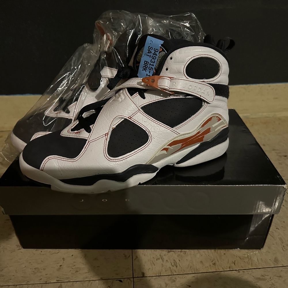 Air Jordan 8 Retro LS